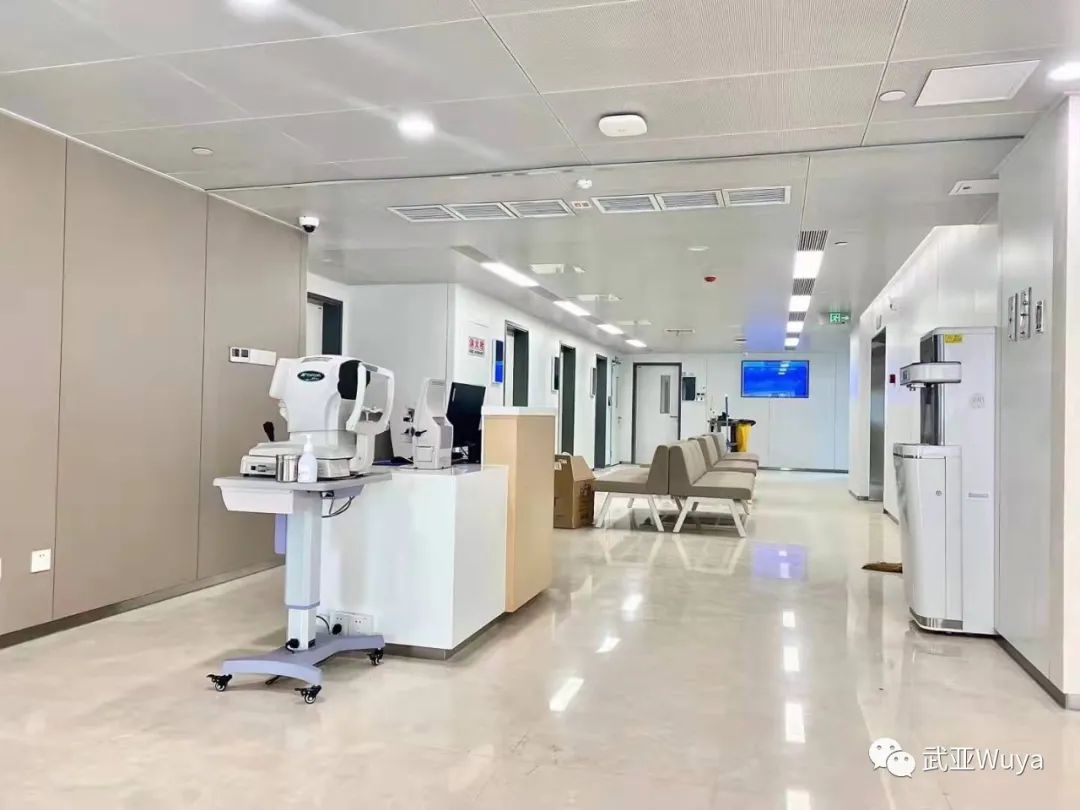 4241663666632962.jpg 04.jpg